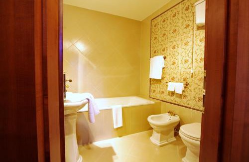 Chrudim Hotel | Discover Hotel Fortna: Exceptional 4-Star Amenities Await