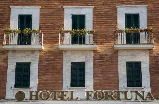 Ancona Hotel | Enjoy Comfort at Hotel Fortuna with Pet-Friendly Amenities