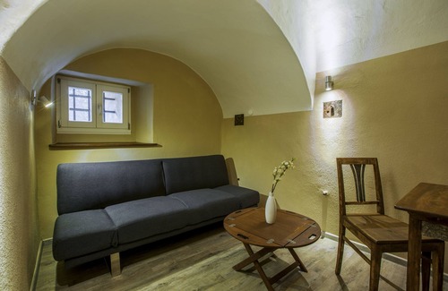 Amberg Hotel | Hotel Fronfeste: Guest Rated 9.4 with Family-Friendly Amenities