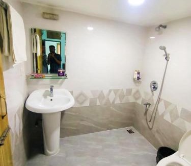Basundhara Residential Area Hotel | Comfortable Stay at Hotel Fully with Delicious Dining Options