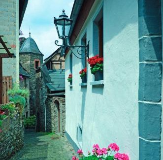 Beilstein Hotel | Cozy Hotel Gästehaus auf der Lay with Family-Friendly Amenities