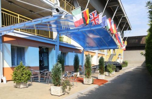 Olomouc Hotel | Pet-Friendly Retreat at Hotel Gól garni - Breakfast Included