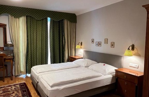 Wels Hotel | Discover Comfort at Hotel Gösser Bräu - Pet Friendly Stay