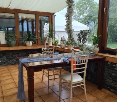 Blatnica Hotel | Pet-Friendly Hotel Gader with Restaurant & Great Reviews