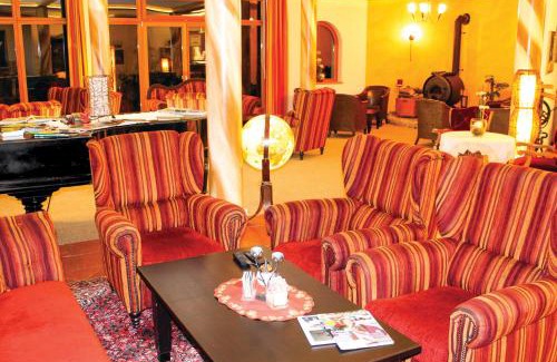 Kotschach-Mauthen Hotel | Discover Comfort at Hotel Gailberghöhe with Hot Tub & Breakfast