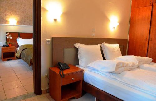 Krepeni Hotel | Discover Hotel Galaxy: Pet-Friendly Oceanfront Retreat