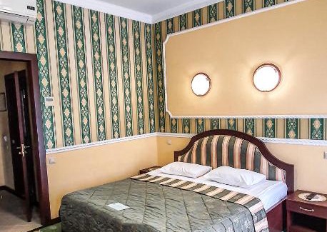Volgograd Hotel | Welcoming Hotel Gallery Park Volgograd with Pool & Breakfast
