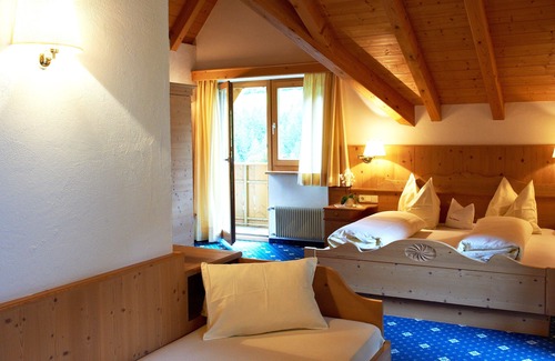 Stelvio Hotel | Explore Hotel Gallia: Guest Rated 9.8 & Family-Friendly Amenities