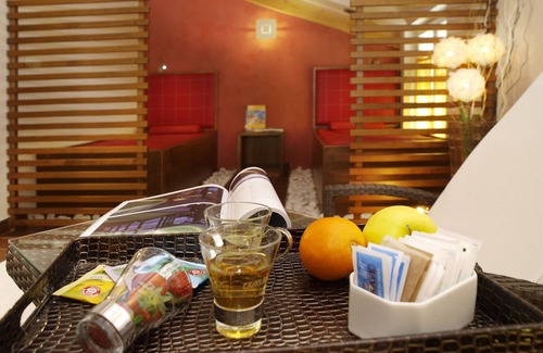 Torbole sul Garda Hotel | Experience Hotel Garnì Corallo: Ocean View and Spa Retreat