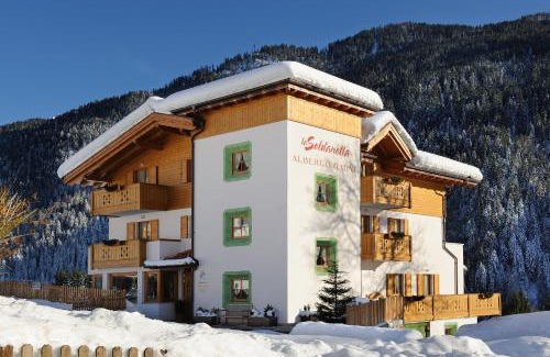 Sant'Antonio di Mavignola Hotel | Hotel Garnì La Soldanella: Guest Rated 9.2 with Dining Options