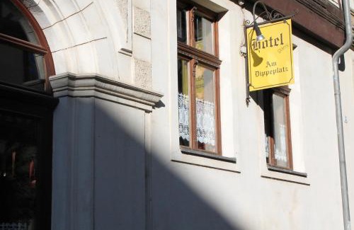 Quedlinburg House | Guest Rated Hotel garni Am Dippeplatz with Breakfast & Hot Tub