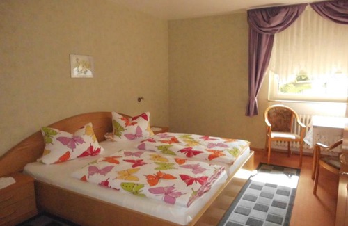 Eschwege Hotel | Family-Friendly Hotel Garni am Heuberg with Great Reviews