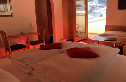 Kappl Hotel | Discover Hotel Garni Bergwelt: Oceanfront Oasis Awaits
