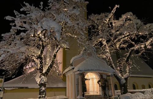 Kappl Hotel | Child-Friendly Hotel Garni Central: Rooms, Studios & More
