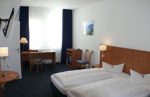 Coburg Hotel | Pet-Friendly Retreat at Hotel Garni - Haus Gemmer
