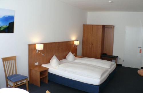 Coburg Hotel | Pet-Friendly Retreat at Hotel Garni - Haus Gemmer