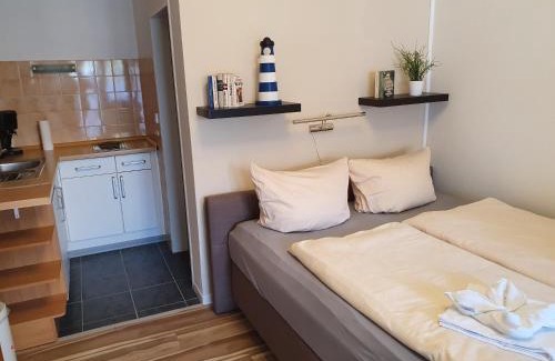 Uttel Hotel | Cozy Hotel Garni Kröger: Pet Friendly with Breakfast Included