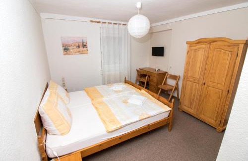Senden Hotel | Pet-Friendly Retreat at Hotel Garni Krone - Family Welcome
