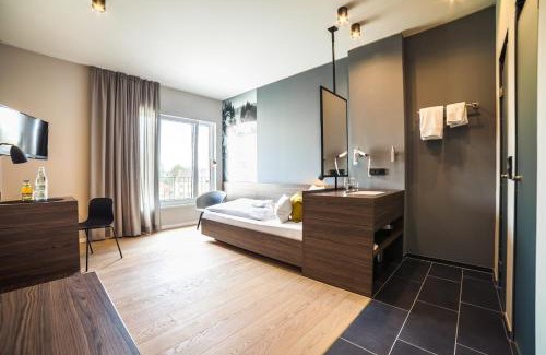 Dingolfing Hotel | Pet-Friendly Hotel Garni Maximilian with Breakfast Included
