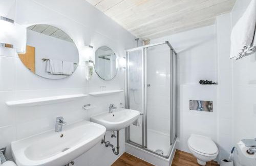 Untergrainau Hotel | Pet-Friendly Hotel Nuss: Ideal for Families and Food Lovers