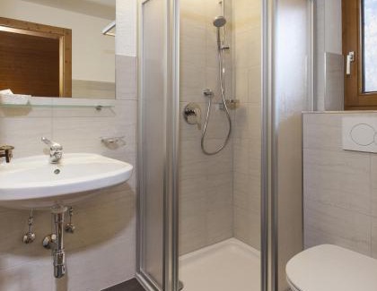 Soelden Hotel | Experience Relaxation at Hotel Garni Schönblick with Spa & Hot Tub