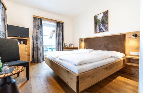 St. Gilgen Hotel | Pet-Friendly Hotel-Garni Schernthaner with Breakfast Included