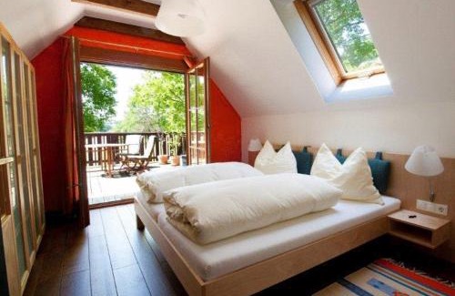 Aflenz House | Discover Hotel Garni Winzerhof Hödl: Family-Friendly Retreat