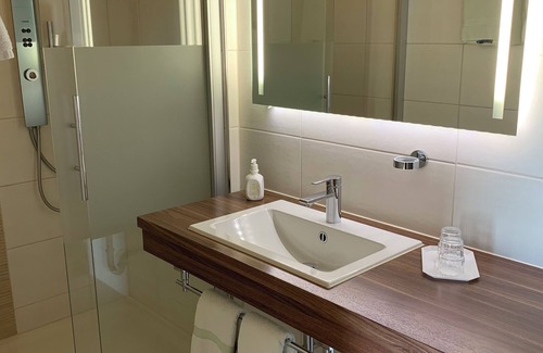 Unterglottertal Hotel | Discover Hotel Gasthaus Adler: Family-Friendly Comfort
