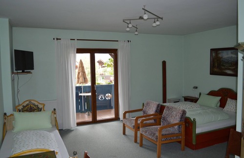 Inzell Hotel | Discover Hotel Gasthaus Café Bavaria: Family-Friendly Stay