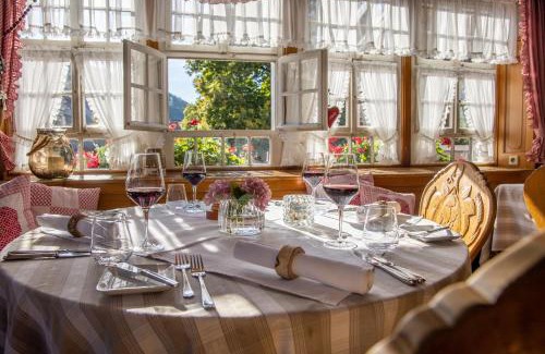 Unterglottertal Hotel | Comfortable Stays at Hotel-Gasthaus Goldener Engel