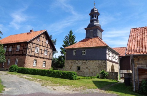 Blankenburg Hotel | Budget-Friendly Hotel Gasthaus Weisser Mönch with Breakfast