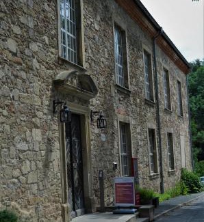 Blankenburg Hotel | Budget-Friendly Hotel Gasthaus Weisser Mönch with Breakfast