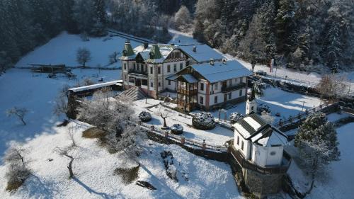 Lienz Hotel | Welcoming Hotel Gasthof Gribelehof with Hot Tub & Breakfast