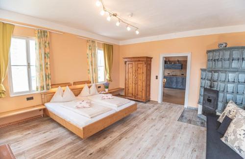 Lienz Hotel | Welcoming Hotel Gasthof Gribelehof with Hot Tub & Breakfast