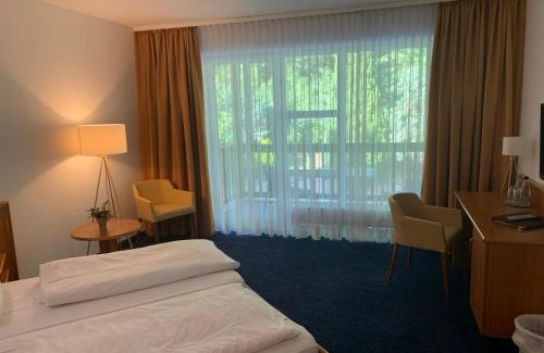 Huttensteinach Hotel | Pet-Friendly Hotel-Gasthof Hüttensteinach with Breakfast