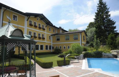 Siezenheim Hotel | Discover Hotel Gasthof Kamml: Family-Friendly Retreat!