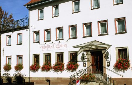 Balingen Hotel | Discover Hotel Gasthof Lang: Perfect for Families & Pets