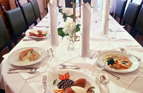 Bergheim Hotel | Pet-Friendly Retreat at Hotel-Gasthof Maria Plain - Rated 9/10