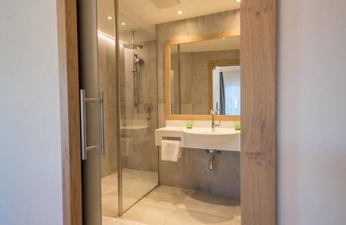 Loretto Hotel | Experience Hotel Gasthof Mostwastl: Spa & Family-Friendly Stay