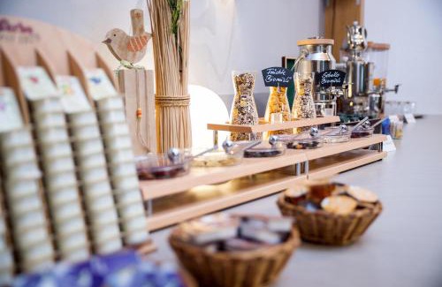 Leutershausen Hotel | Exceptional Hotel-Gasthof Neue Post with Family-Friendly Amenities