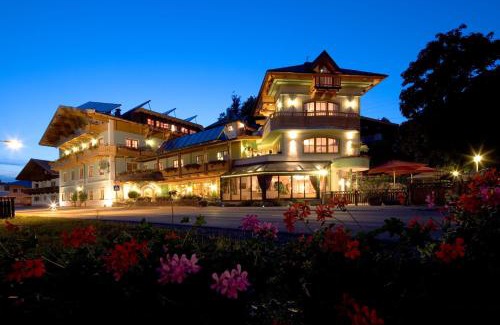 Fieberbrunn Hotel | Pet-Friendly Hotel Gasthof Obermair with Ocean View Amenities