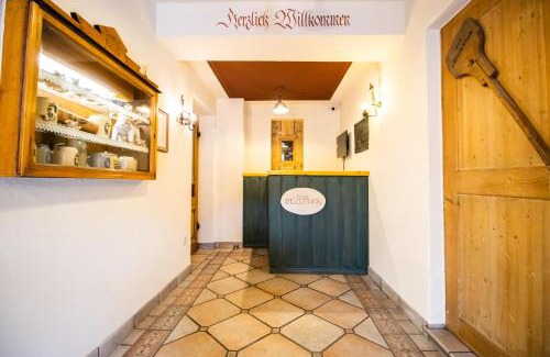 Weingarten Hotel | Welcoming Hotel Gasthof Rössle: Family-Friendly Retreat
