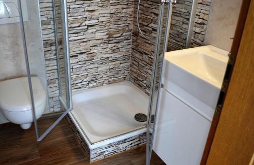 Markt Einersheim Hotel | Pet-Friendly Hotel-Gasthof Rotes Roß with Great Reviews