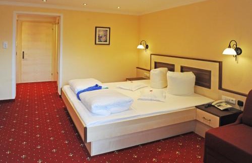 Gries Hotel | Hotel Gasthof Schöpf: Enjoy a Summercard and Ocean Views