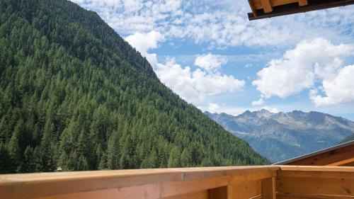 Gries Hotel | Hotel Gasthof Schöpf: Enjoy a Summercard and Ocean Views