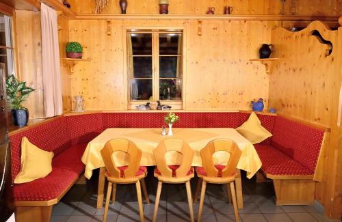 Obertraubling House | Cozy Hotel Gasthof Stocker with Family-Friendly Amenities