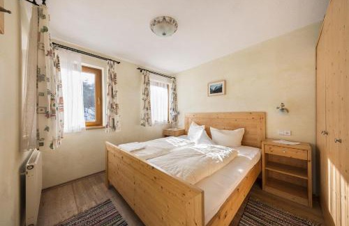 Niederthai Hotel | Experience Hotel Gasthof Stuibenfall with Oceanfront Views