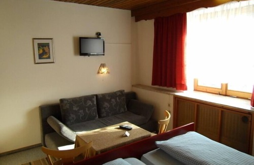 Kisslegg Hotel | Quality Stay at Hotel-Gasthof Zum Neubau with Breakfast