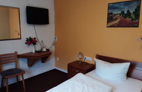 Gammelsbach Hotel | Discover Hotel Gasthof Zur Krone: Family-Friendly Comfort