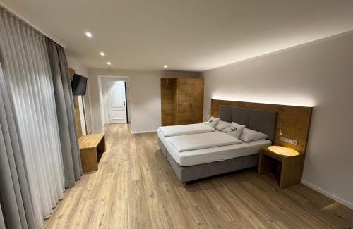 Benediktbeuern Hotel | Cozy Hotel Gasthof zur Post: Family-Friendly with Breakfast
